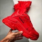 BALENCIAGA Triple S
