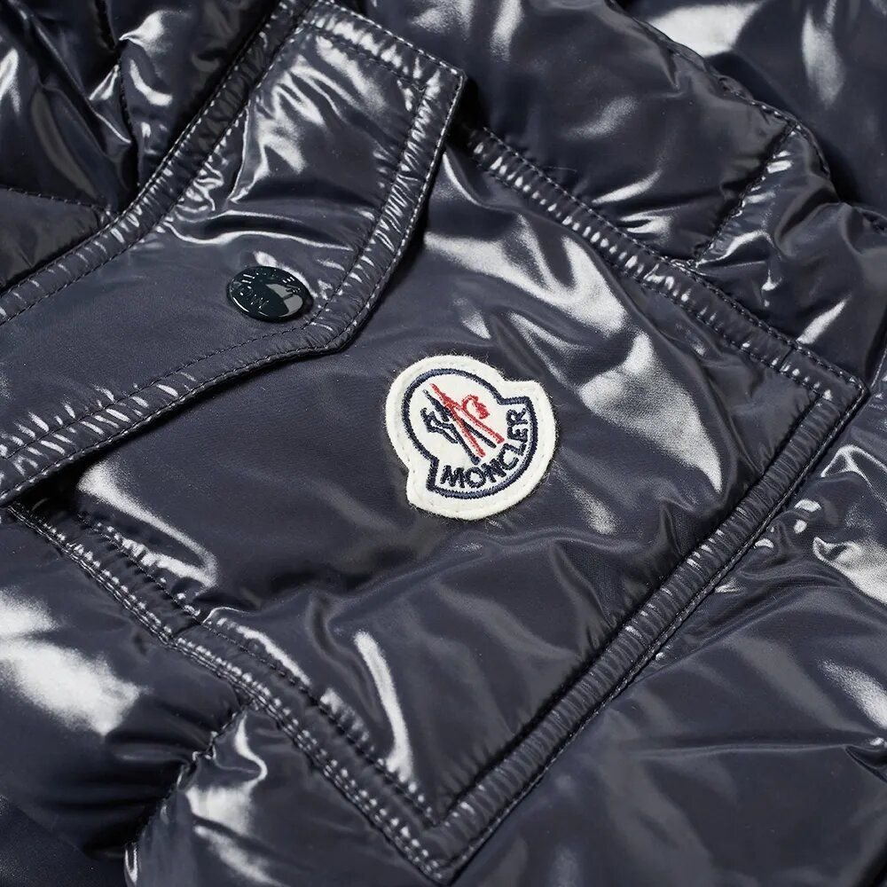 18-11-2019_moncler_mayadownjacket_navy_4036605-68950-742_bb_2.jpg