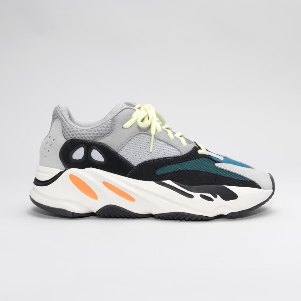 yeezy_1_1_9ea11aae-a421-4685-84ab-241080c0679f-2.jpg