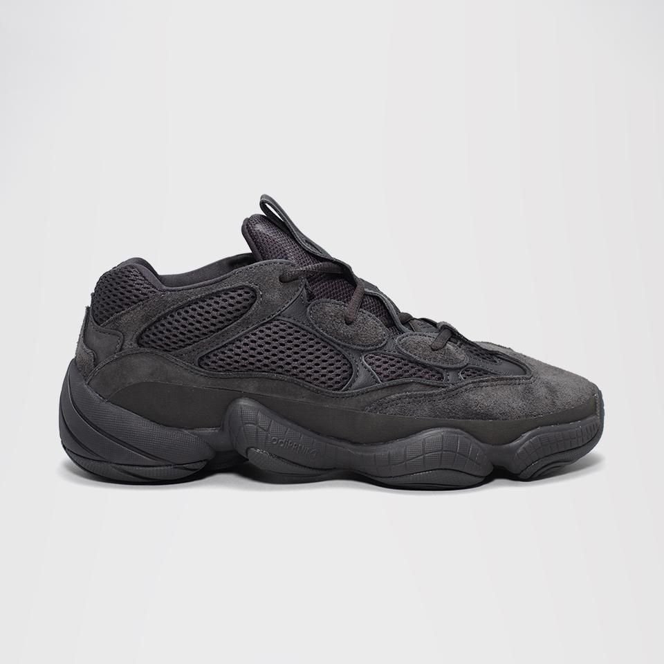 yeezy_1_1_c6082143-16c7-40ac-9b9b-ce06c1d2dc1b-1.jpg