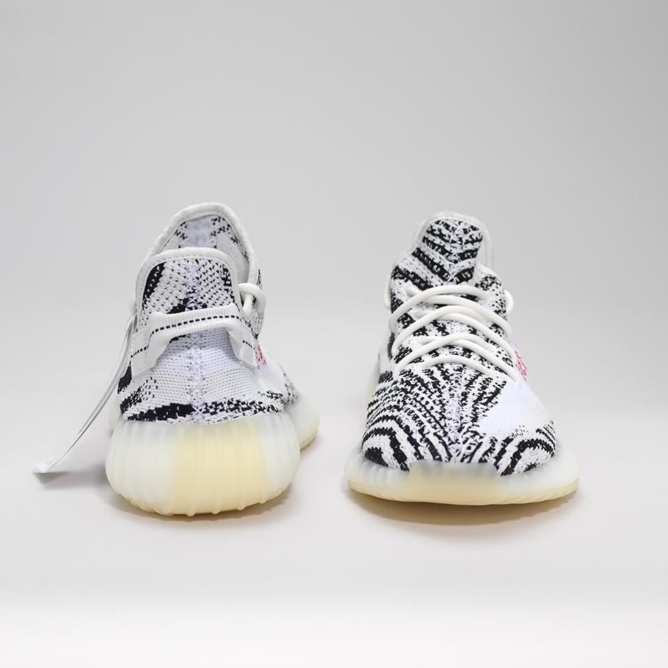 yeezy_boost_350_v1_zebra_v1_5-1.jpg