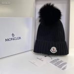 Moncler beanie