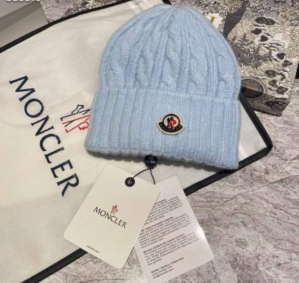 Moncler beanie