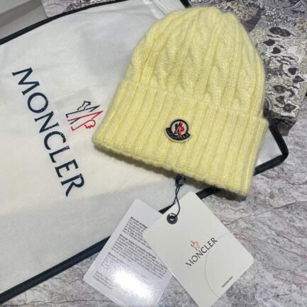 Moncler beanie