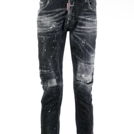 Dsquared2
distressed-effect cropped jeans